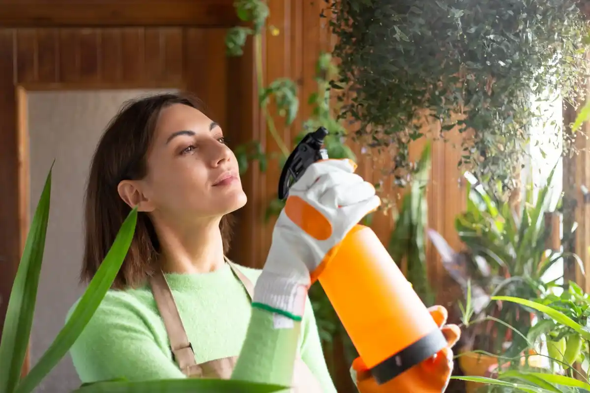 garden pest control natural methods