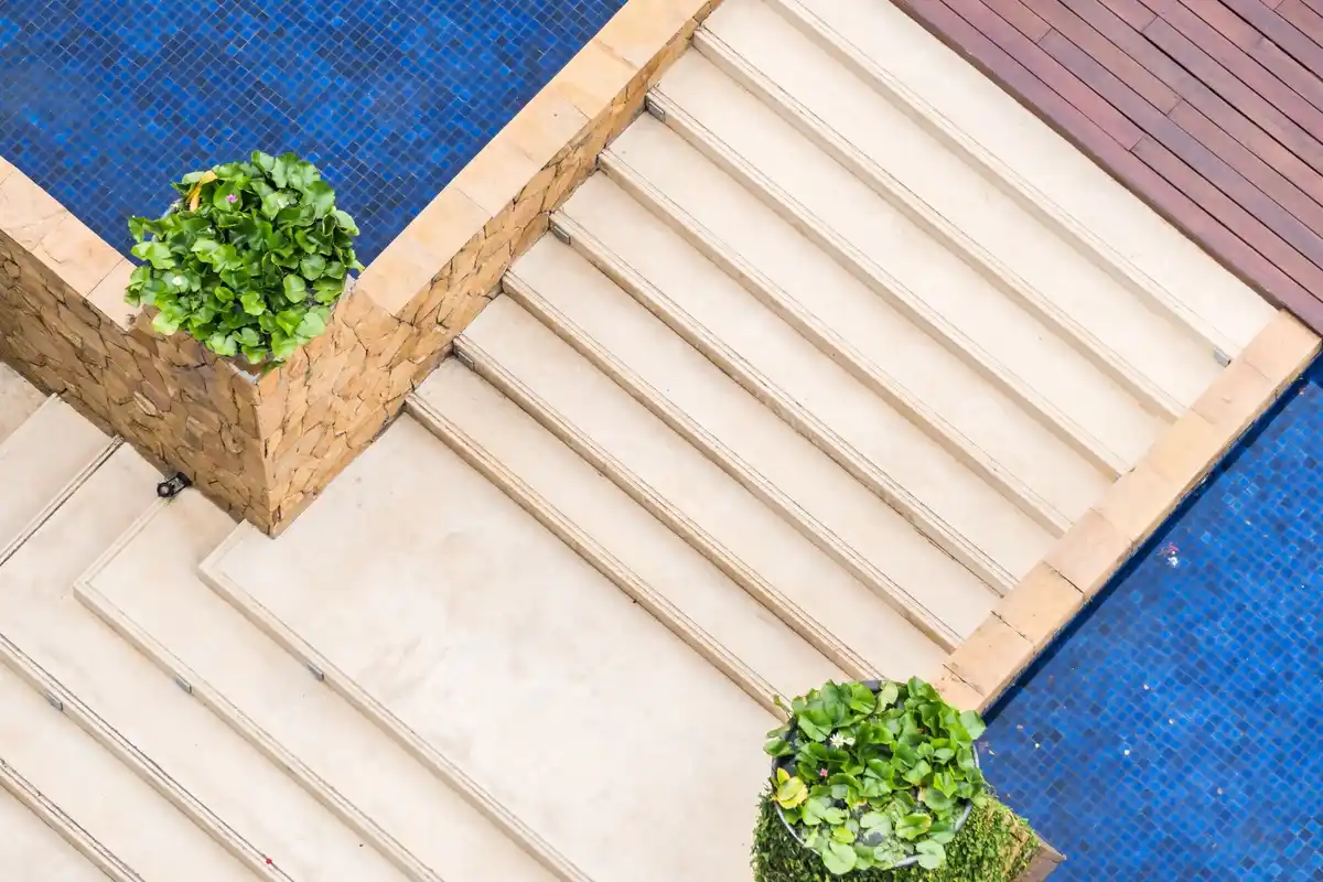 decorative garden bed design