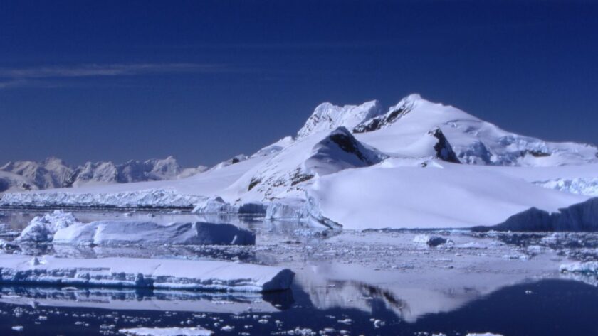 Italská výzkumná expedice v Antarktidě: Nové výzvy a objevování klimatu