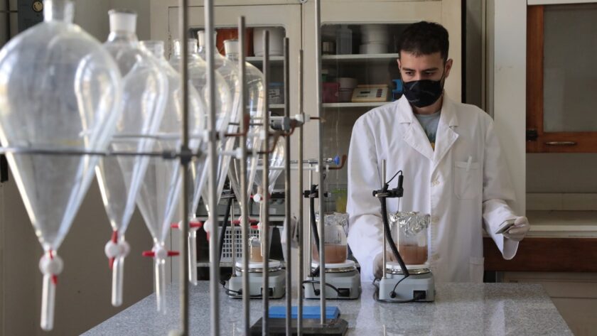 Nové financování vědy v Argentině: Odpovědi na zrušení PICT