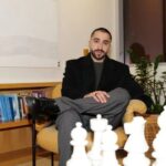 Rychlý vzestup trhu s umělou inteligencí: Příběh Aliho Ansariho a společnosti micro1