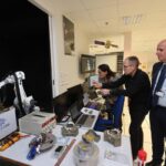 Thales Alenia Space vyvíjí robotizovanou "servisní stanici" pro opravu satelitů