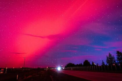 Úchvatná Podívaná na Auroru Australis v Austrálii