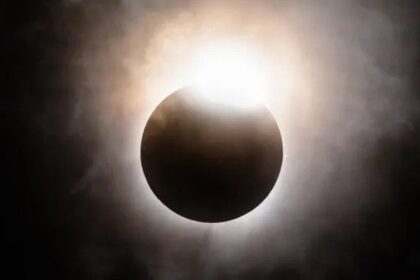 Vědecký Fenomén: Nejdelší Sluneční Zatmění Tohoto Století