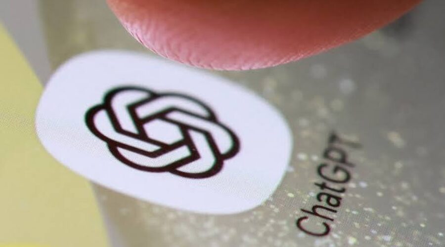 OpenAI zahajuje zobrazení reklam v ChatGPT