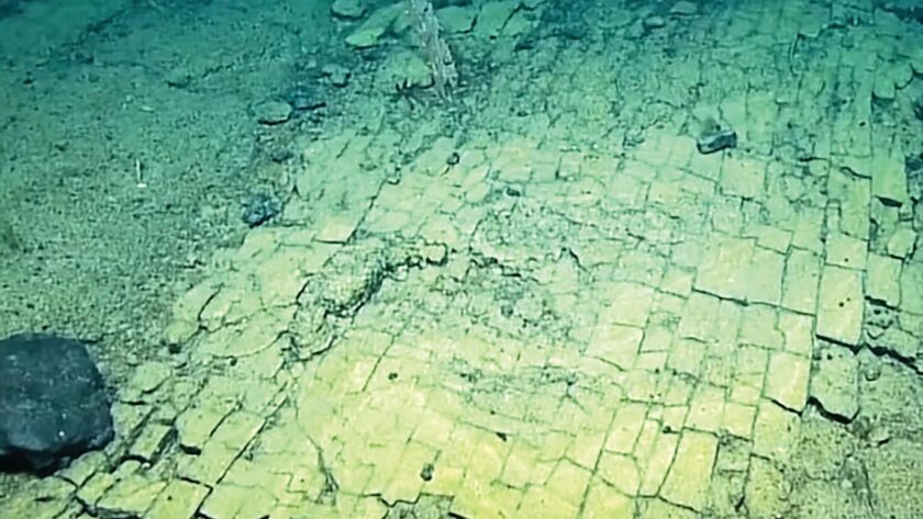 Rádi známe tajemství skrytá hluboko v oceánu